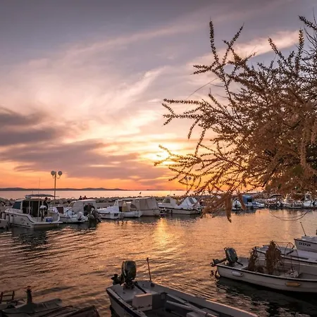 Small Stone House Luka *
