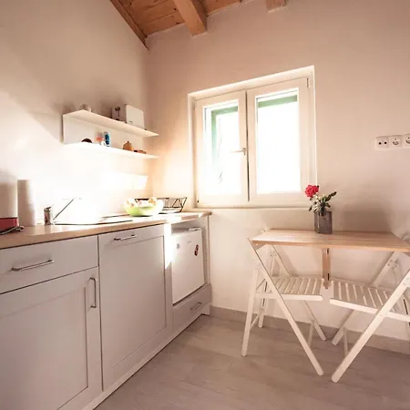 Apartment Small Stone House Luka Zadar