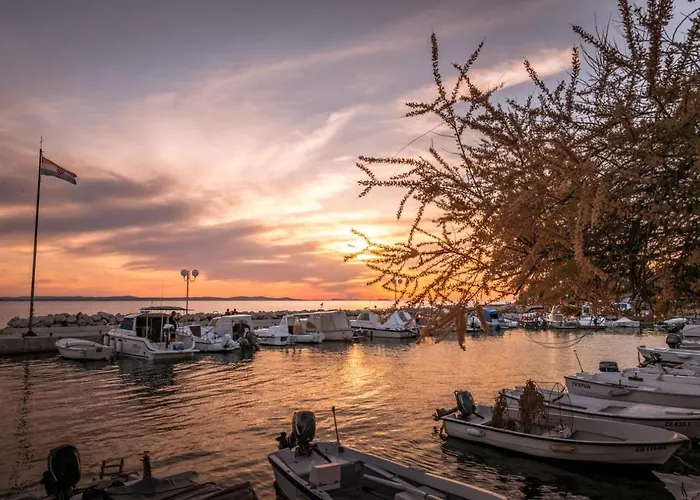 Small Stone House Luka *